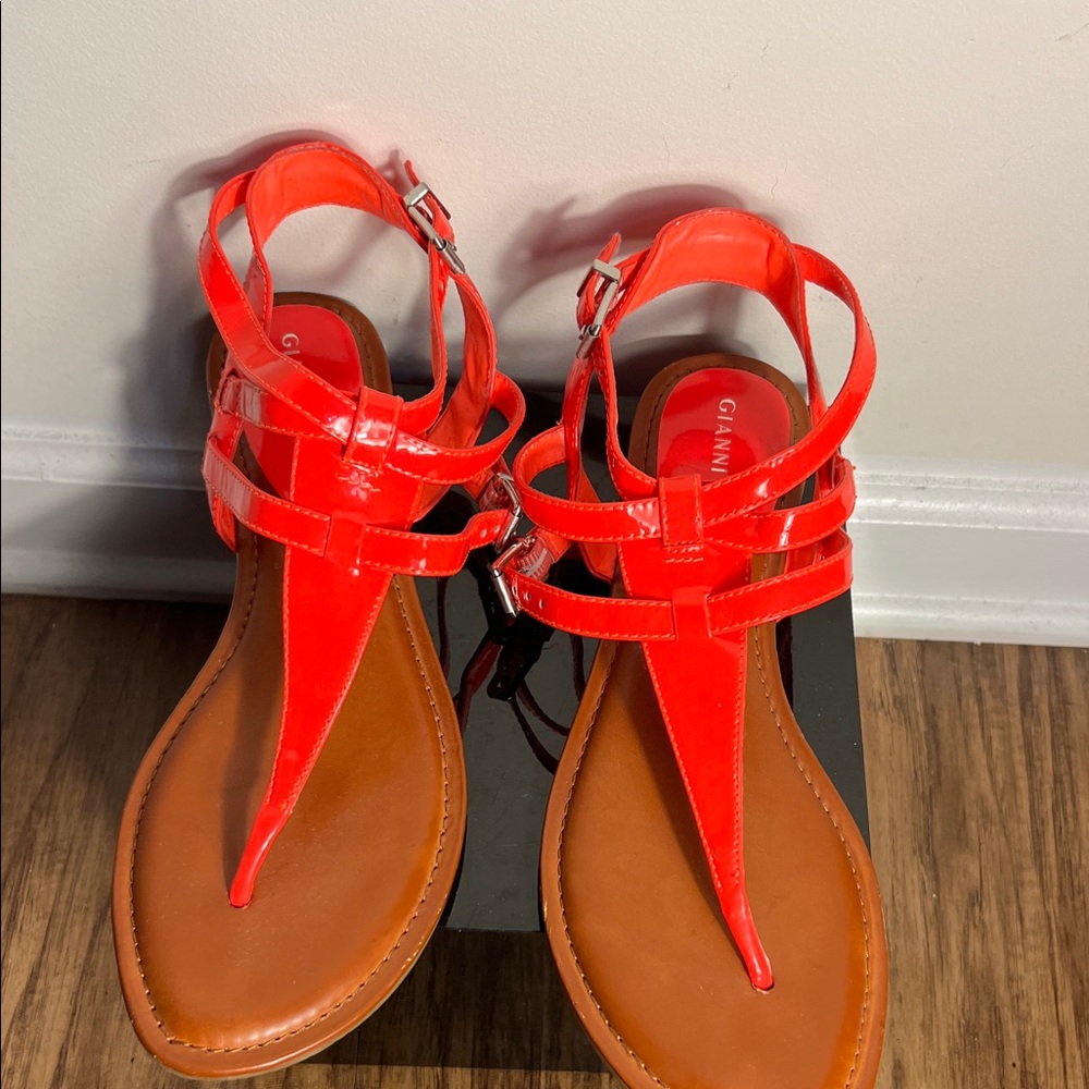 Giani Bernini Women's Bright Red Sandals - Picture 3 of 6